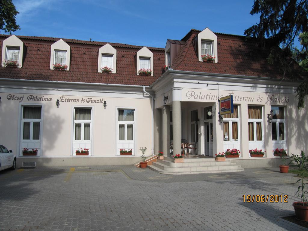 Goecsej Palatinus Etterem Es Panzio Aparthotel Zalaegerszeg Exterior photo